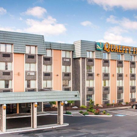 Quality Inn Tigard Portland Southwest Екстериор снимка