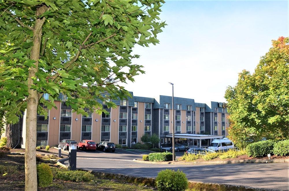 Quality Inn Tigard Portland Southwest Екстериор снимка