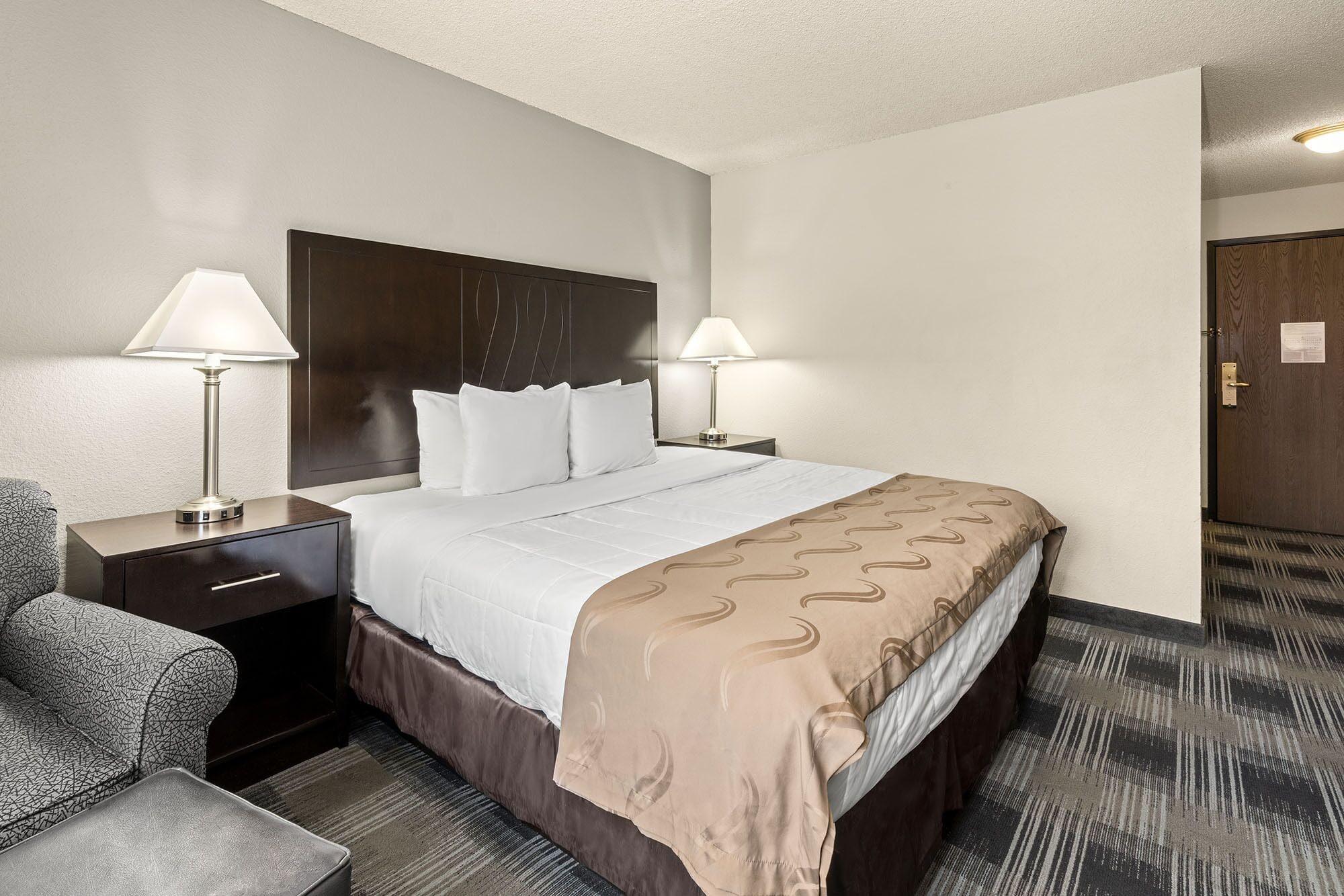 Quality Inn Tigard Portland Southwest Екстериор снимка
