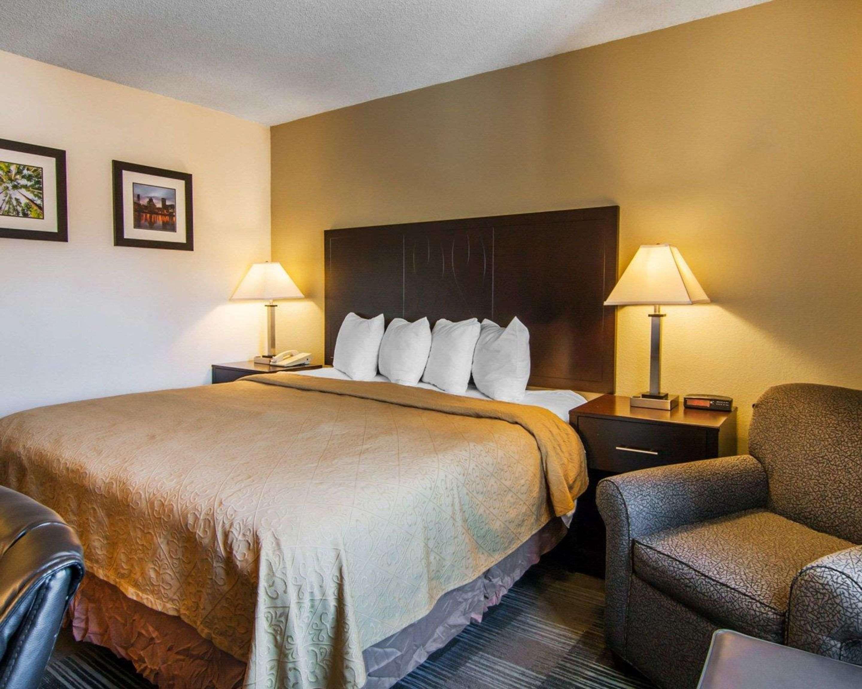 Quality Inn Tigard Portland Southwest Екстериор снимка