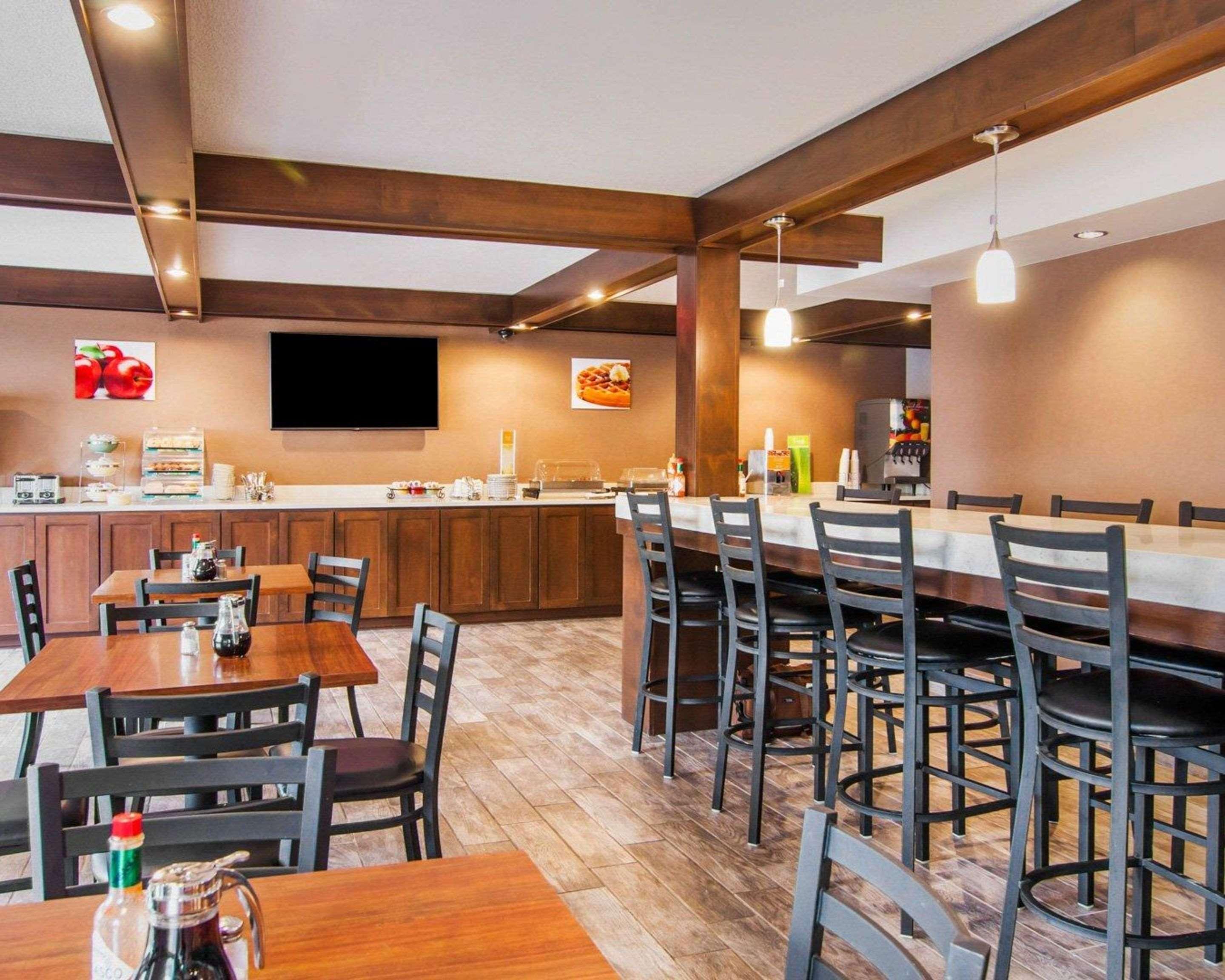 Quality Inn Tigard Portland Southwest Екстериор снимка