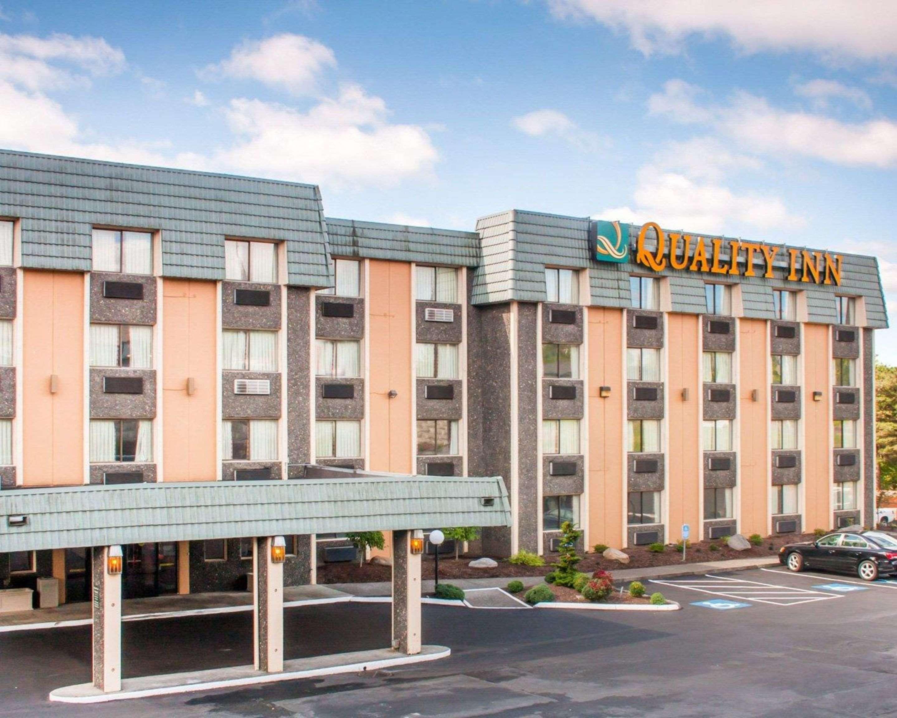 Quality Inn Tigard Portland Southwest Екстериор снимка