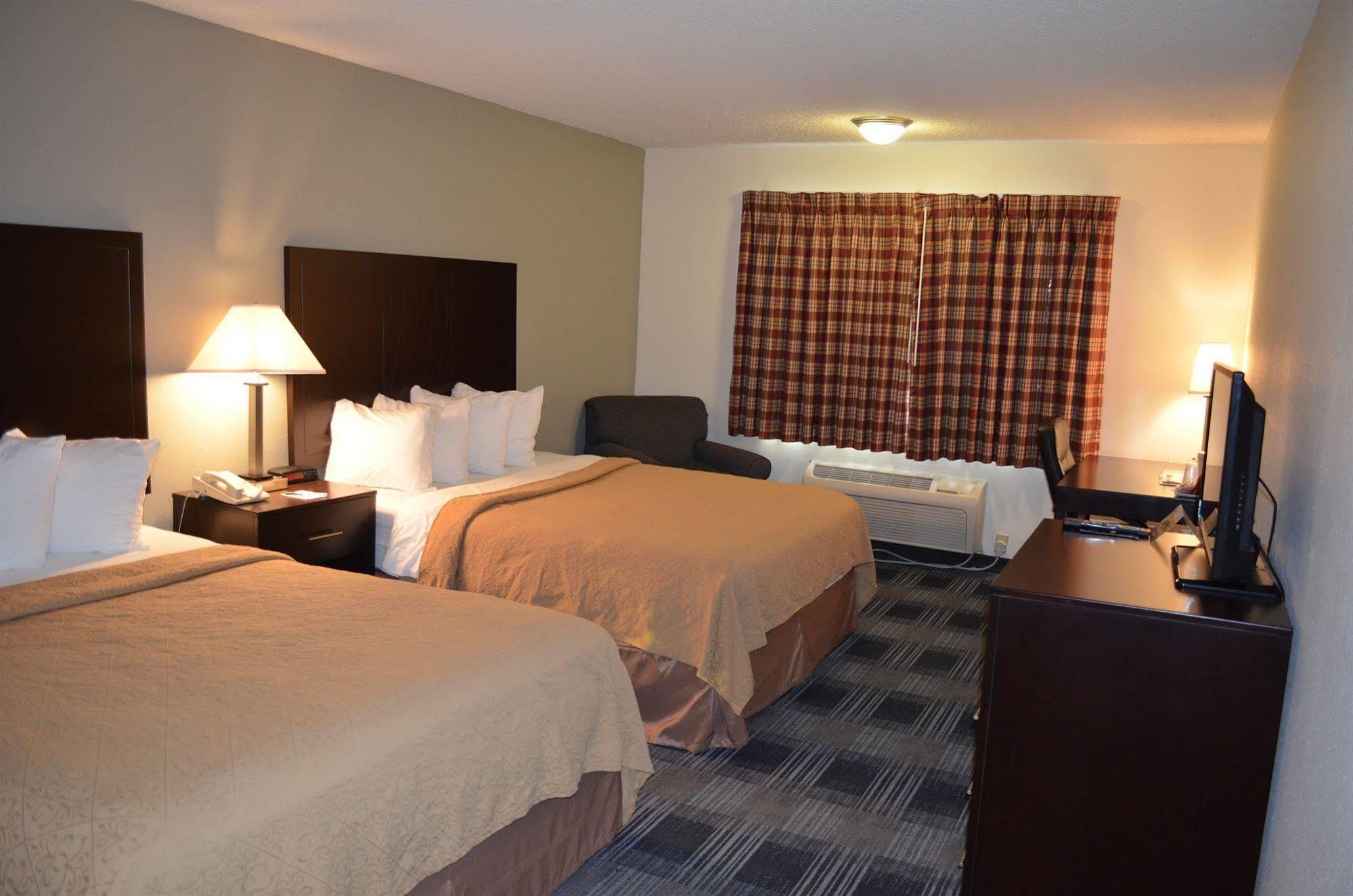 Quality Inn Tigard Portland Southwest Екстериор снимка