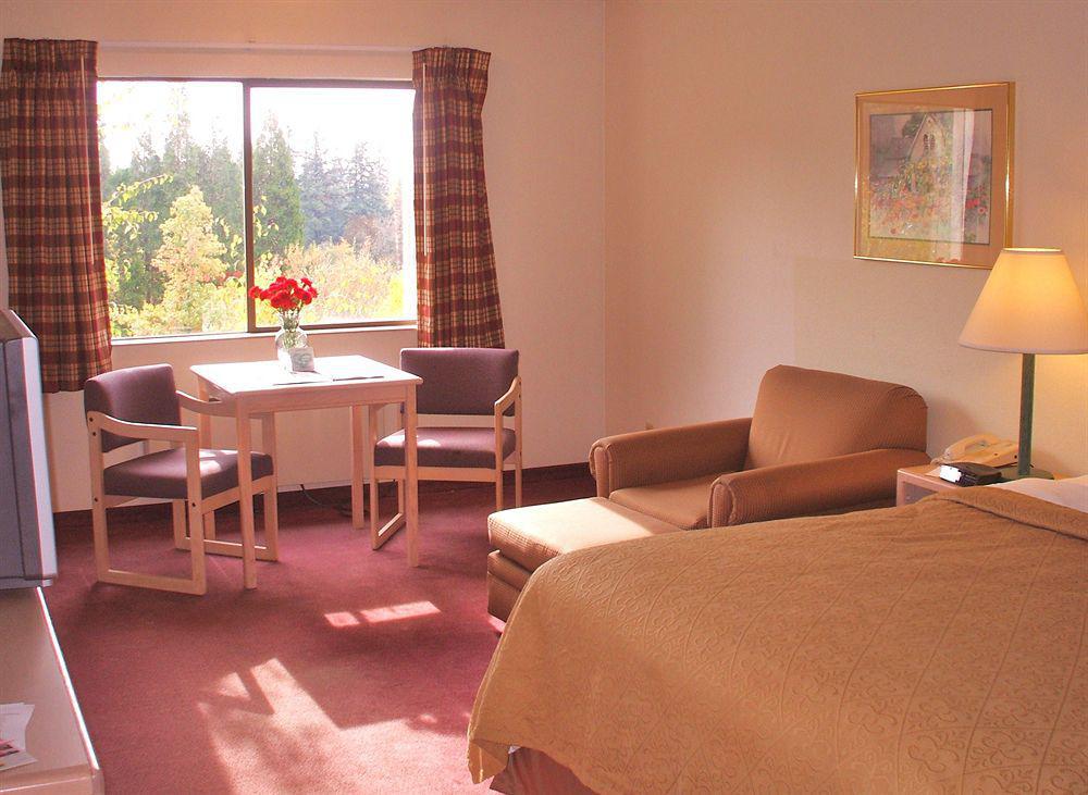 Quality Inn Tigard Portland Southwest Екстериор снимка